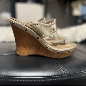 Jack Rogers Metallic Gold Wedge Sandals – Floral Whipstitch, Cork Heel